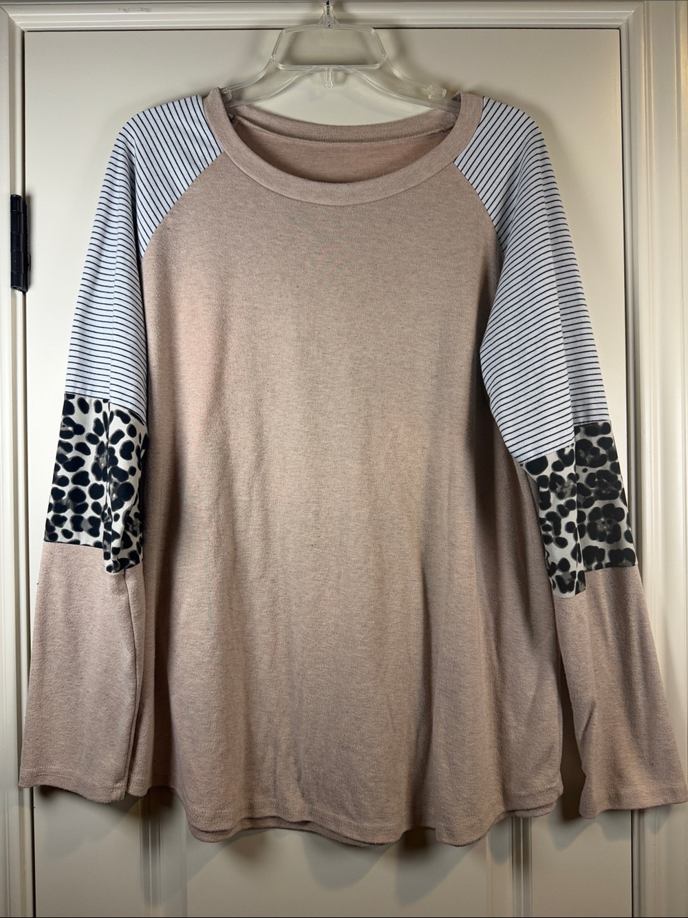 Long Sleeve Mixed-Pattern Tee in Dusty Taupe - Size XL